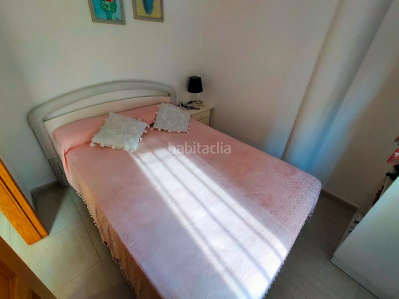 Foto eea0800e-1f91-47a2-9eba-15c04d098458. Alquiler apartamento en carrer illes canàries 8 ref_av002. alquiler temporada playa en Gandia