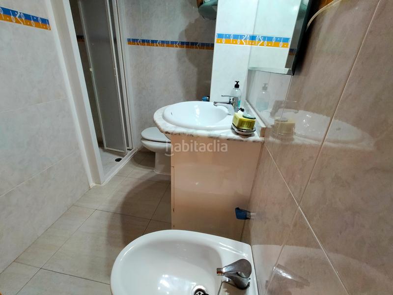 Foto f5ccf980-f326-4fe3-a4dd-14f7d71b4afd. Alquiler apartamento en carrer illes canàries 8 ref_av002. alquiler temporada playa en Gandia