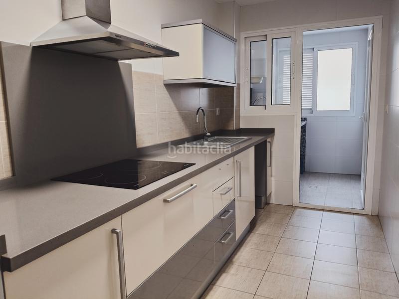 Foto 45a2614e-3e0b-4479-be24-3fd4b7f7dca2. Alquiler piso en avinguda de valencia 2 ref_a216. alquiler piso sin muebles real de gandia en Real de Gandía