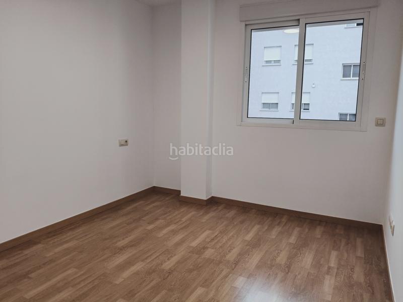 Foto 8ca1c133-d23d-498d-8db5-d7fc696afef7. Alquiler piso en avinguda de valencia 2 ref_a216. alquiler piso sin muebles real de gandia en Real de Gandía