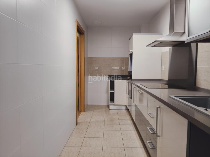 Foto b98bb197-e961-46ec-b4e5-d6bf5e1f2e69. Alquiler piso en avinguda de valencia 2 ref_a216. alquiler piso sin muebles real de gandia en Real de Gandía