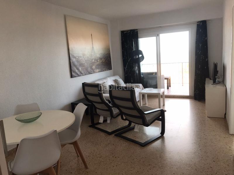 Foto 8911d24b-bdc6-439c-ba18-18905eec1e54. Rent apartment in passeig marítim de neptú 26 in Playa de Gandía Gandia