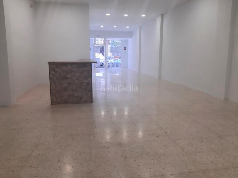 Foto 5f490a77-6127-4885-bbf5-f9598832bec3. Lloguer local comercial a carrer de benicanena 58 a Gandia