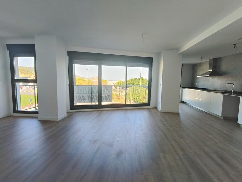 Foto 06b1d690-5fff-4d5a-9a49-88429ff5a421. Pis a avinguda de valència 74 a Corea Gandia