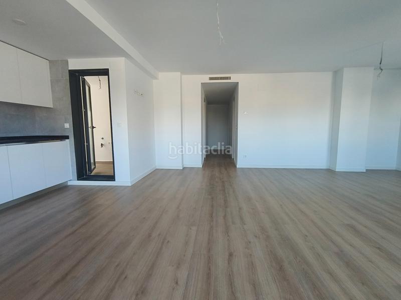 Foto 070fea93-83f9-4c21-8158-7b7642ff3814. Pis a avinguda de valència 74 a Corea Gandia