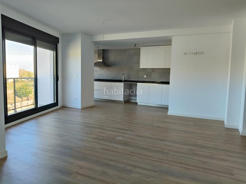 Foto 17e521a2-5c30-40b1-a19b-367543dd05b4. Pis a avinguda de valència 74 a Corea Gandia