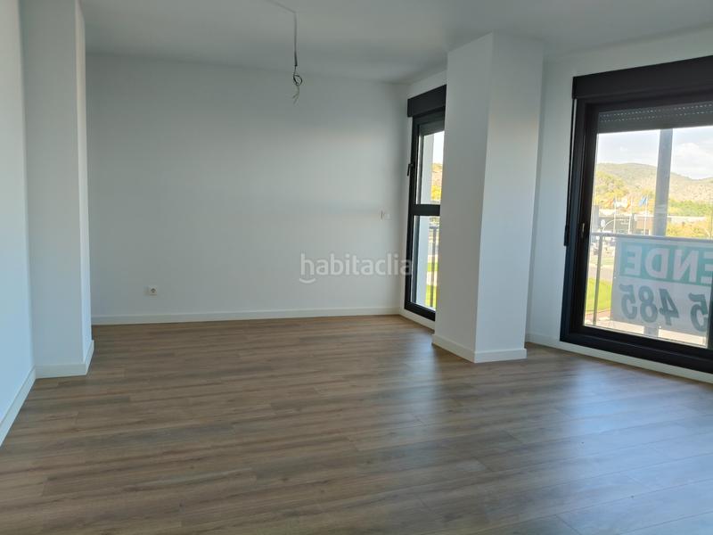 Foto 3d9a134e-47ee-4204-8af6-ce1d7a30d92c. Pis a avinguda de valència 74 a Corea Gandia