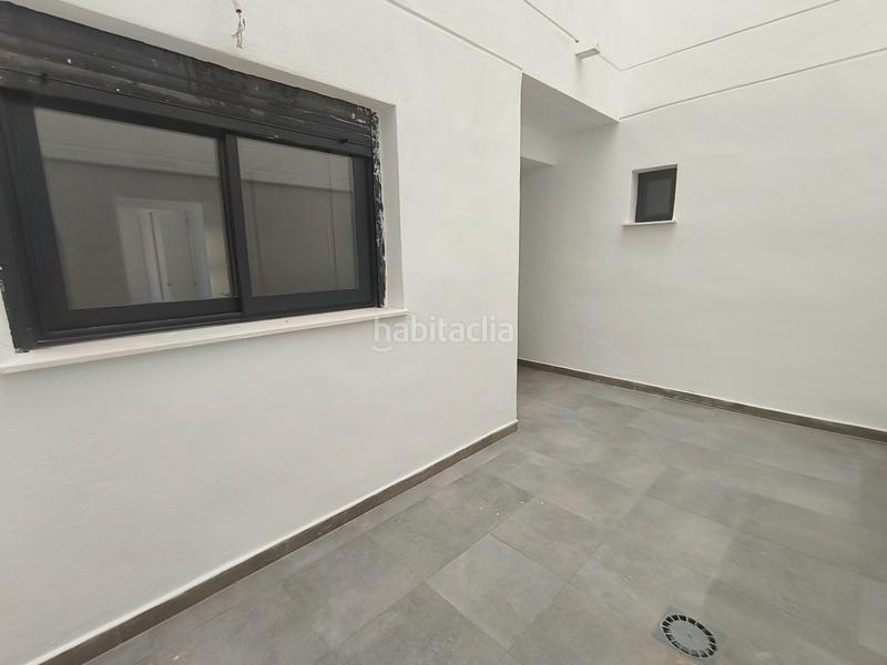 Foto db9df7a8-72f1-4516-a7e0-b7309265f8ca. Pis a avinguda de valència 74 a Corea Gandia