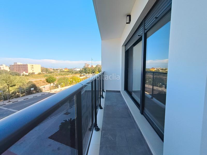 Foto e260cab6-7650-4595-921b-45686e3bc928. Pis a avinguda de valència 74 a Corea Gandia