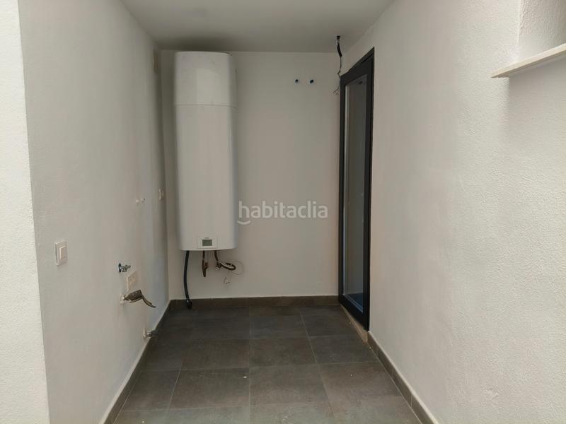 Foto ffad4e06-59bb-471d-b4f8-58f1cb59f5ce. Pis a avinguda de valència 74 a Corea Gandia