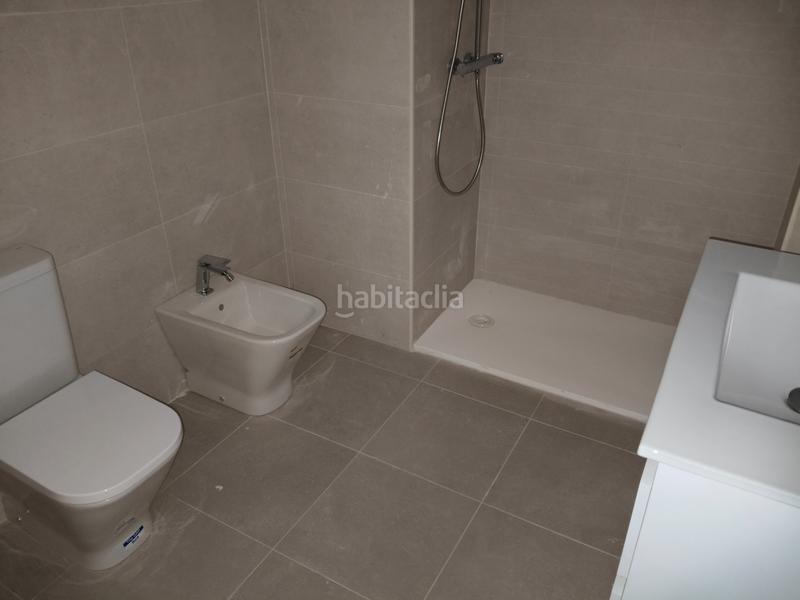 Foto 60b6d633-c3e8-4e09-a722-490fb03ac05c. Pis a avinguda de valència 74 a Corea Gandia