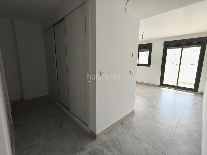 Foto 71750ebd-64dc-4f68-8527-883bc69d91c3. Pis a avinguda de valència 74 a Corea Gandia