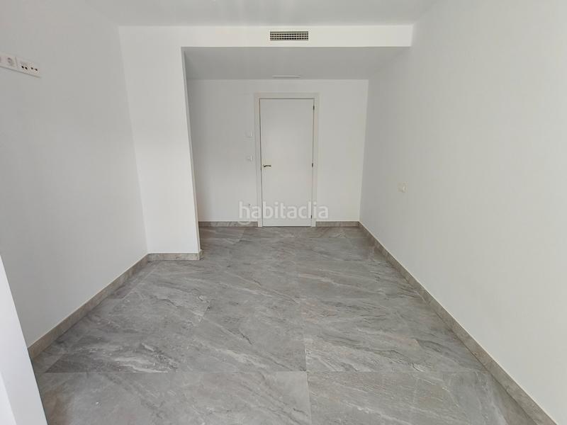 Foto b0c4fd22-5268-4cde-bf74-95a56568f1f9. Pis a avinguda de valència 74 a Corea Gandia