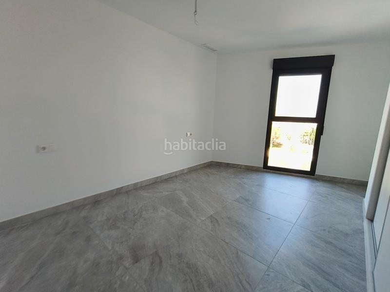 Foto b8709f32-3da9-4ea1-bc48-389cb1d3971b. Pis a avinguda de valència 74 a Corea Gandia