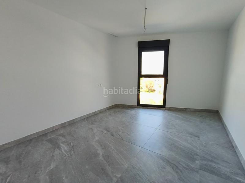 Foto bae8bf60-aeb8-4ad5-a604-b341163b3df6. Pis a avinguda de valència 74 a Corea Gandia