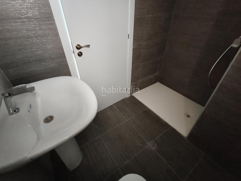 Foto c72983f2-296a-41f8-914c-f39ad5cedf9a. Pis a avinguda de valència 74 a Corea Gandia