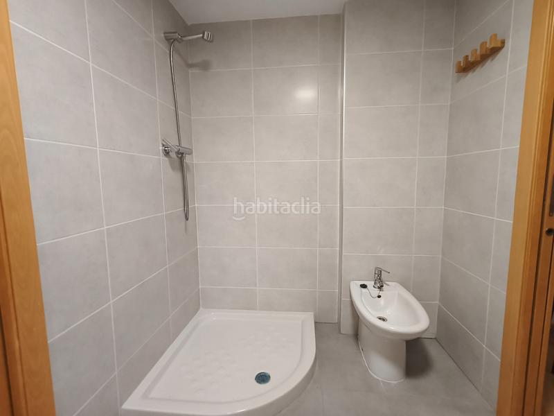 Foto 4643a955-520d-4d16-9e0d-e6a8018a3ff8. Alquiler piso en carrer llarguer 27 ref_a227. alquiler anual en Gandia