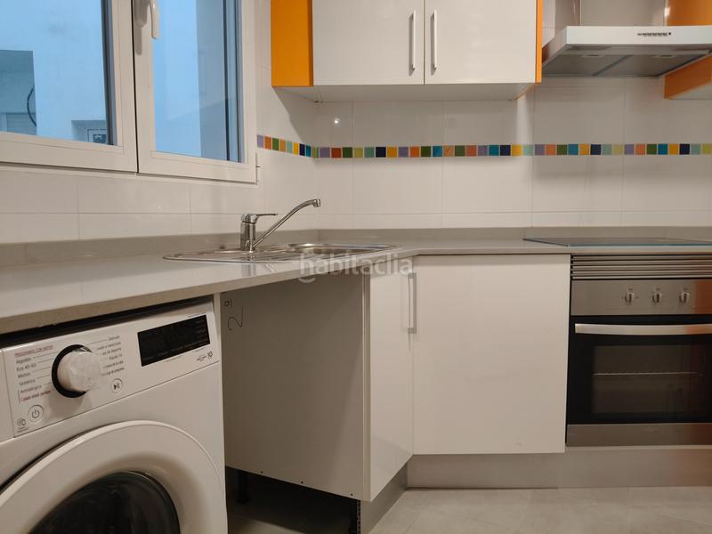 Foto e129c09c-2718-4e72-aef0-8f9475dfa533. Alquiler piso en carrer llarguer 27 ref_a227. alquiler anual en Gandia