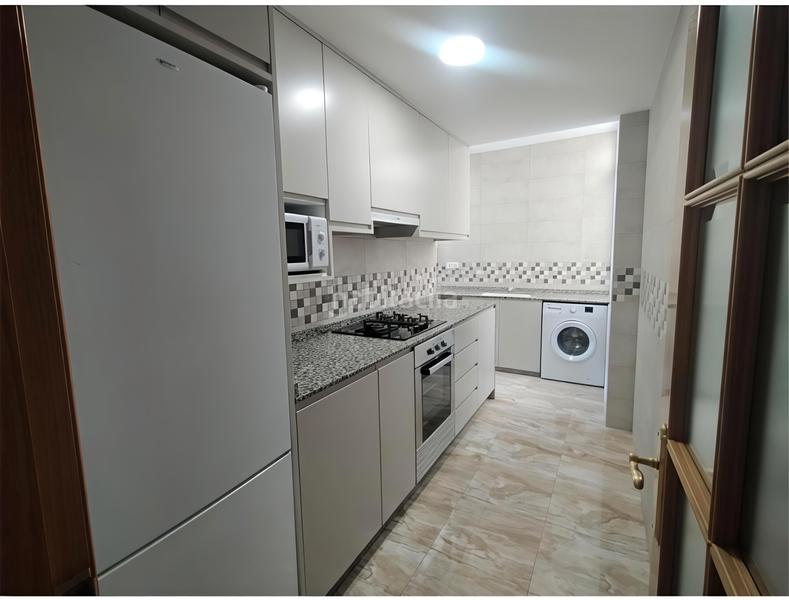 Foto 923fe496-12f4-4098-adbf-bb88ed5649a1. Apartament amb aparcament a Playa de Gandía Gandia