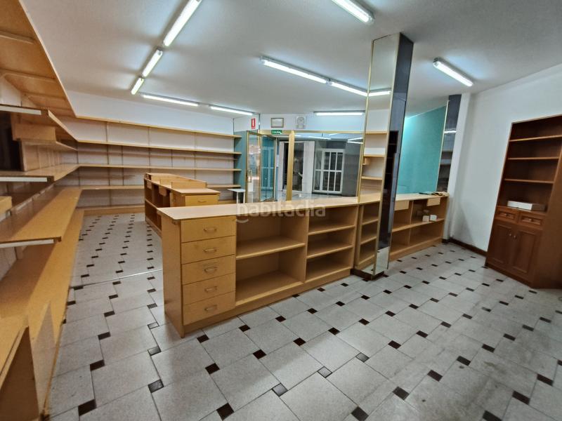 Foto 6957de07-a929-41b6-a1ab-c2e29638d311. Location local commercial dans carrer major 20 dans Gandia