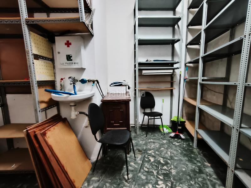 Foto 71be8ed1-6bc8-43d1-9fcc-f7a792d29a04. Location local commercial dans carrer major 20 dans Gandia