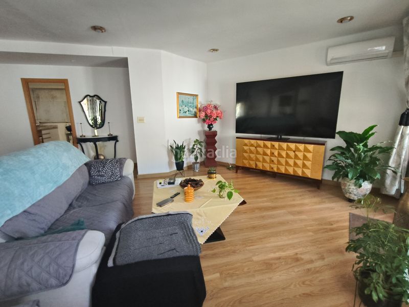 Foto a94079b8-83a0-4c06-99e5-9d9bf97bb2b2. Pis a Benipeixcar - El Raval Gandia