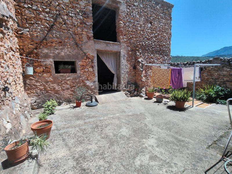 Foto ac3bf8c4-da92-44aa-9144-49eb8637660b. Masia a barri pla de corrals 211 a Simat de la Valldigna