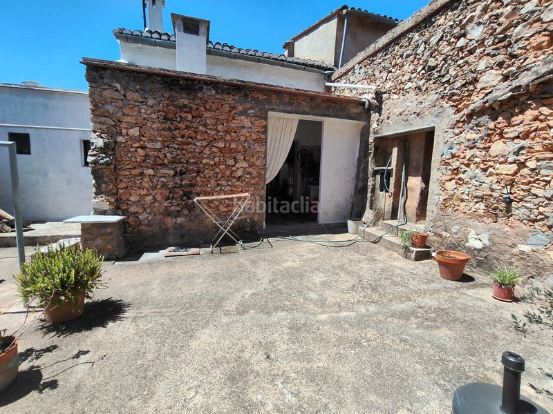Foto ec9cdf97-7a68-48dc-a840-dfd137ec74e8. Masia a barri pla de corrals 211 a Simat de la Valldigna