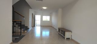 Miete Reihenhaus  Carrer llevant 3. Ref_a244. alquiler adosado sin muebles guardamar de la safor