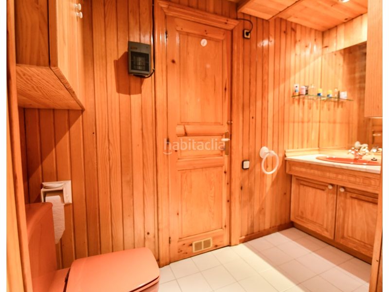 Foto 400b6563-1ad1-4932-9048-e0313000a6e9. Apartament amb aparcament a Vielha Vielha e Mijaran