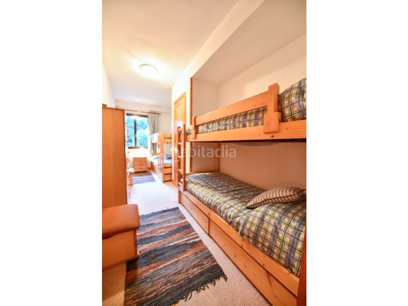 Foto b0780473-a618-4e0a-8f81-c68745f4cd92. Apartament amb aparcament a Vielha Vielha e Mijaran