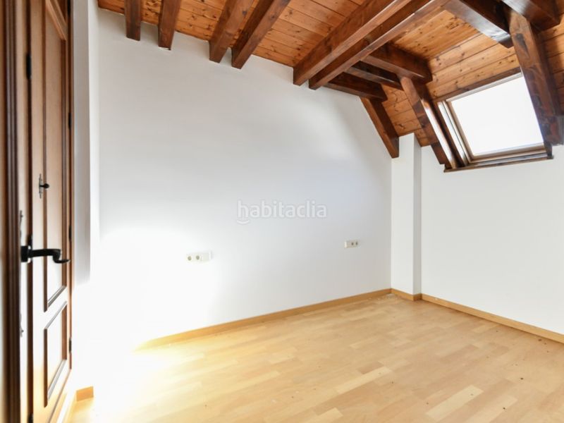 Foto 3819c53f-ea2a-4314-b5e0-b2c0baf1ccef. Casa amb aparcament a Arres