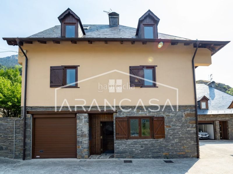 Foto b4aaed83-a8e4-4c31-bf7f-3951bcb42d8d. Casa amb aparcament a Arres