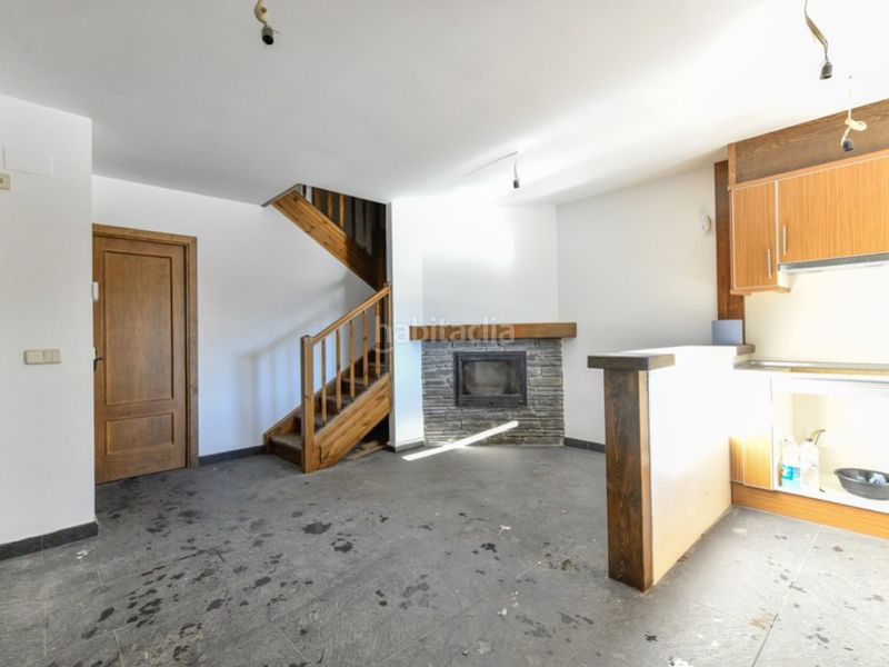 Foto e4fc46e5-a5fe-401b-8aeb-f94bf5aa7233. Casa amb aparcament a Arres