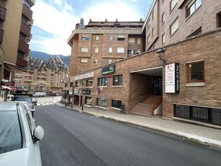 Business premise  Calle gausac. Local en pleno centro de vielha