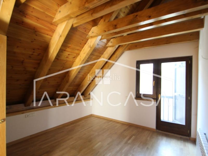Foto 3ef88988-66ab-4818-a3c3-3d65f66e2bb8. Apartament amb aparcament a Betren Vielha e Mijaran