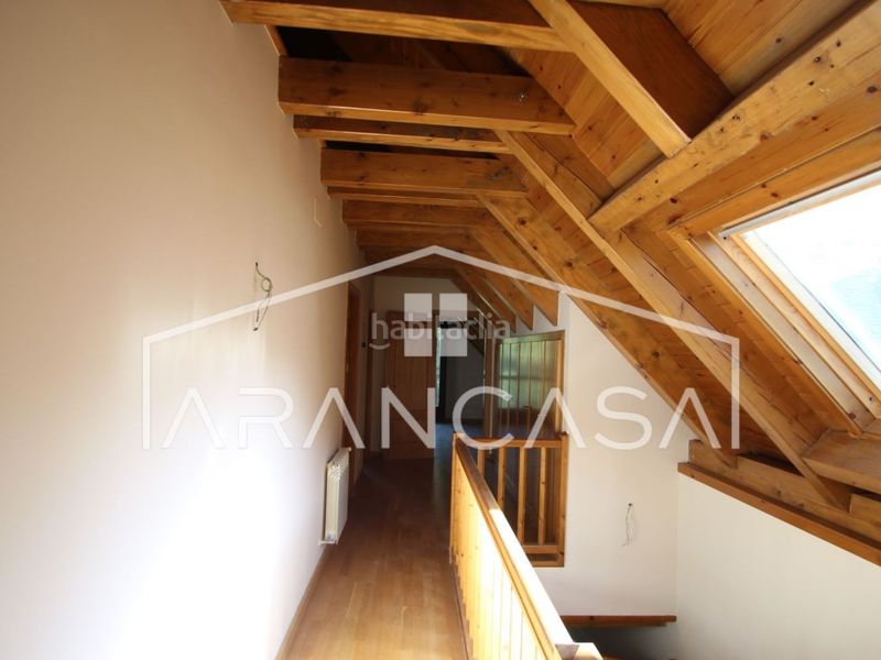 Foto b6fbb17c-4dd5-41f8-a652-8c8e098af758. Apartament amb aparcament a Betren Vielha e Mijaran