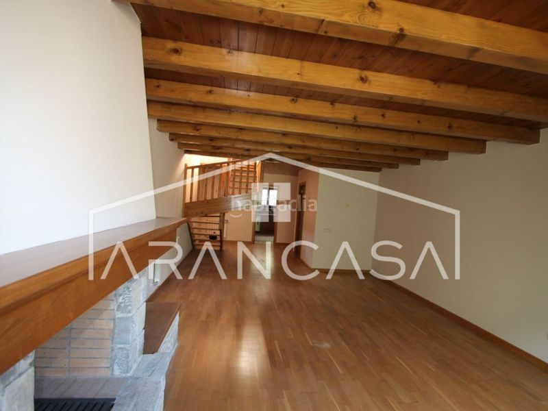 Foto dcbef282-e159-405d-8412-6c974aec00e8. Apartament amb aparcament a Betren Vielha e Mijaran