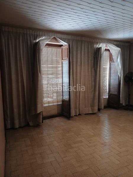 Foto f4cb6d8c-d861-43f0-b0bb-73660cb69791. Casa bifamiliare in Corbera