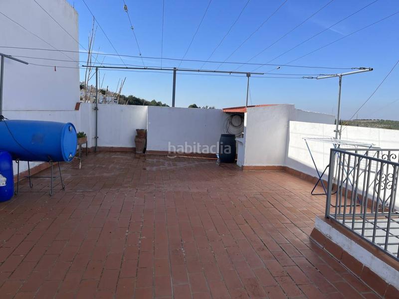 Foto 24e1bc30-418b-44e9-bd39-76007d1a9f44. Casa amb aparcament a Morón de la Frontera