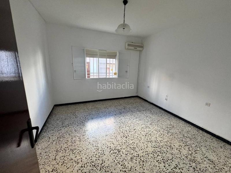 Foto 84c3f0ff-e984-4030-8173-ca5b91af0e33. Casa a Morón de la Frontera