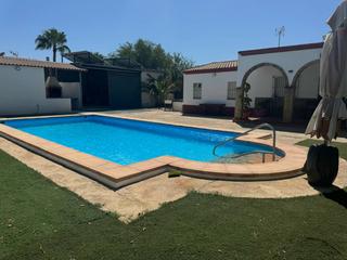 Bauernhof en Morn de la Frontera. Parcela con vivienda escriturada en venta ritmo