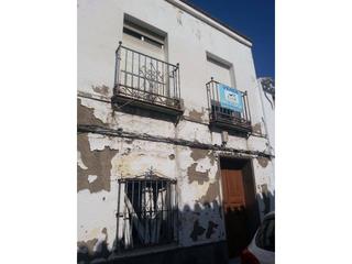 Maison à Morón de la Frontera. Casa en venta en morón de la frontera