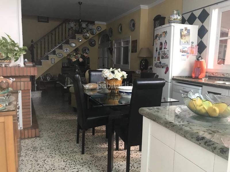 Foto 834abe42-3551-475d-ba5b-1104b18ffbd8. Casa amb aparcament a Morón de la Frontera