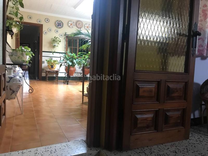 Foto c766084a-4eb6-4165-af33-ba3c15e7963a. Casa amb aparcament a Morón de la Frontera