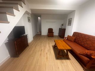 Lloguer Apartament a Morón de la Frontera. Duplex con un dormitorio