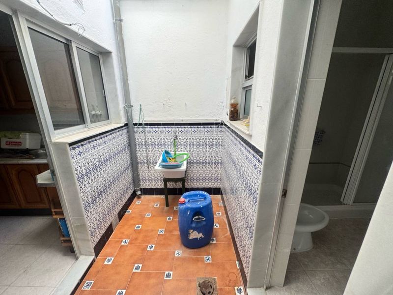 Foto bfa54d29-ddd7-4315-b0c0-e42448d4442a. Casa amb aparcament a Morón de la Frontera