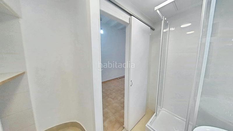 Foto 4c8fec2f-fe37-4233-bdaa-78b9fde2b53c. Estudio en Raval Barcelona