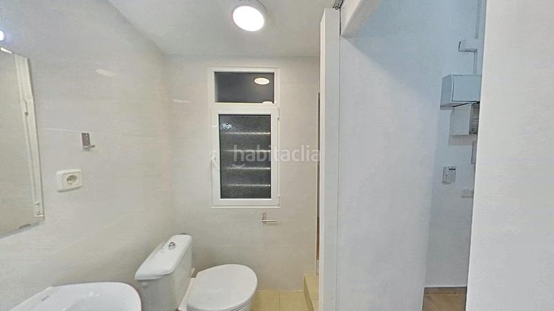 Foto a6770ca6-dde5-4dcf-8bf1-e213b33587f5. Estudio en Raval Barcelona