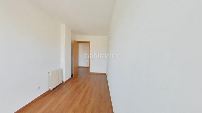 Foto a481d530-f963-446c-8cec-fdc198b9b2d2. Pis a Xúquer Terrassa